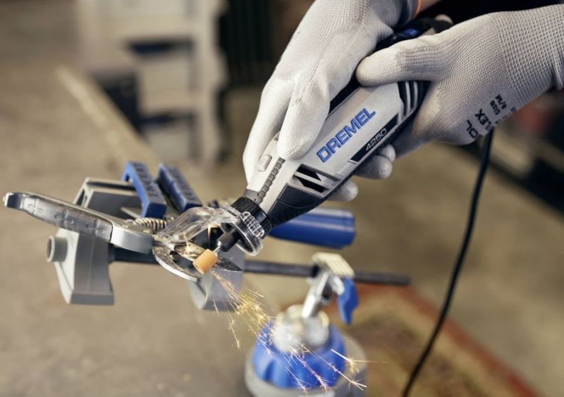 Многофункциональный инструмент (гравёр) Dremel 4250-35: 175 Вт, 35000 об/мин VSE F0134250JD VSE фото
