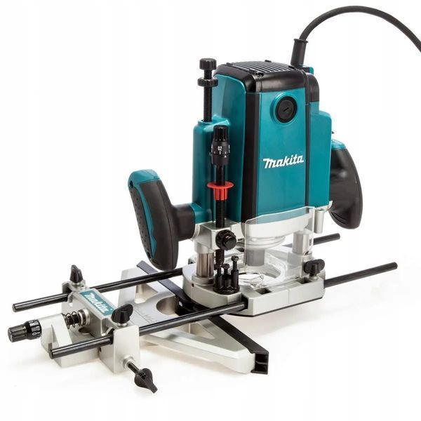 Фрезер вертикальний Makita RP2303FC08 : 2100 Вт, цанга 6/8/12 мм, 9000-23000 хв-1 RP2303FC08 VSE фото