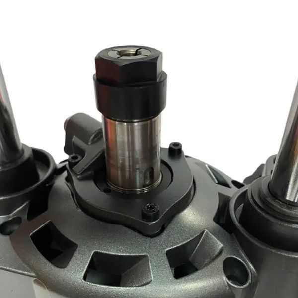 Електричний ручний столярний фрезер FELISATTI ФМ-67/2200Е F61110 2200 Вт 8 і 12 цанга 21000 об/хв F61110 VSE фото