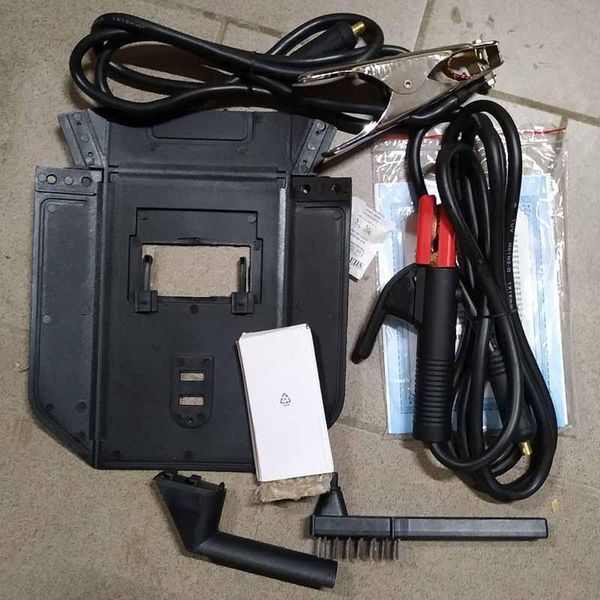 Инверторный сварочный аппарат Edon LV-280, 4,6 кВт, сварочный ток 280 А + маска хамелеон в подарок! VSE LV-280 VSE фото