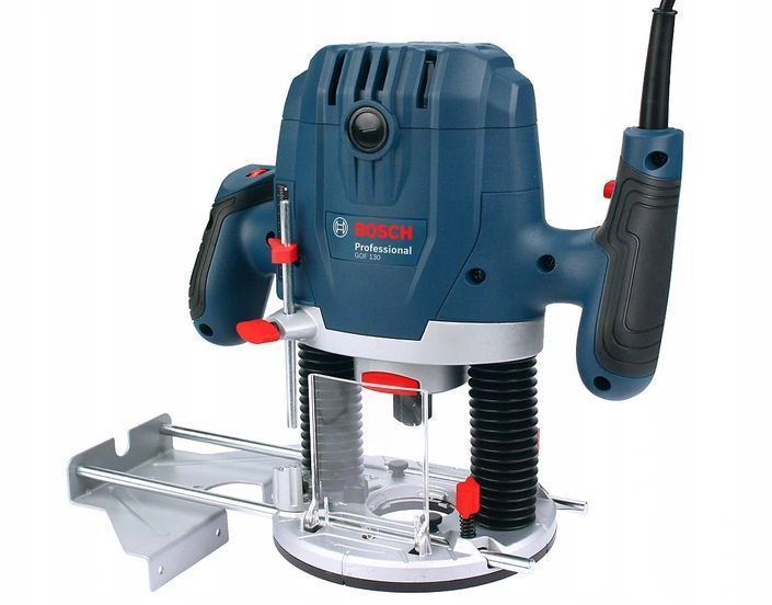 Компактний професійний фрезер Bosch GOF 130 (06016B7000): 1300Вт, 6-8 мм цанговий патрон, 28000 об/хв. VSE 06016B7000 VSE фото