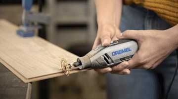 Многофункциональный инструмент (гравёр) Dremel 4250-3/45: 175 Вт, 35000 об/мин, 45 шт. насадок VSE F0134250JJ VSE фото