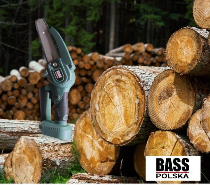 Аккумуляторная садовая обрезная пила Bass Polska BP-8322 + 2 аккумулятора и зарядное BP-8322 фото